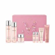 O HUI Miracle Moisture Special Gift Set 7 Items (150ml+20ml+140ml+20ml+30ml+40ml+50ml) - O HUI Miracle Moisture Special Gift Set 7 Items (150ml+20ml+140ml+20ml+30ml+40ml+50ml)